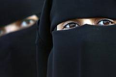 КАРБОВСКИ ВИ ПРЕДУПРЕДИ: ЗНАМ КАКВО ЩЕ СТАНЕ