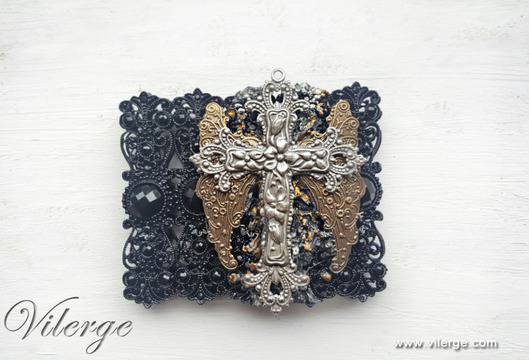 8 идеи за романтичен подарък с лимитирана серия бижута за Осми март