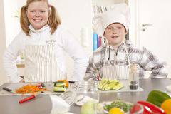 Дебелите деца с двойно по-голям риск от рак