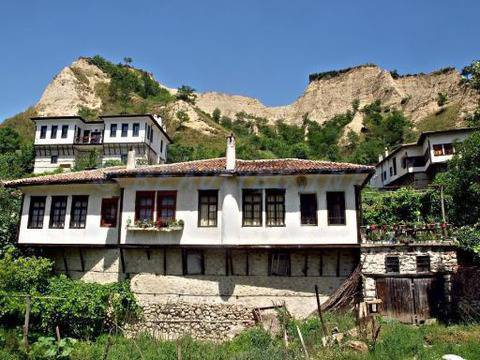 Св. Валентин в Мелник