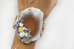 Модерни бижута за жени с колекция 2017 за Осми март и празника