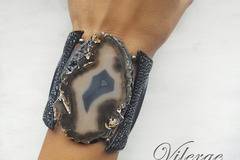 За празника на жената Осми март 8 идеи за романтичен подарък с бижута