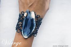 Луксозни винтидж гривни с естествен камък за Осми март 2017 и жени