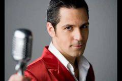 STEFAN BANICA ИЗЛЕЗЕ С КОЛЕДНА ПЕСЕН „ACASA DE CRACIUN“ ПОПФОЛКЛОР-МУЗИКА ЗА ВСЕКИ