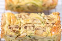 Френски киш с тиквички и гъби