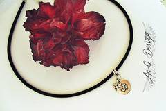 Елегантен Choker С Талисман