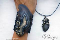 Лимитирана серия луксозни бижута за празника на жената 8-ми Март