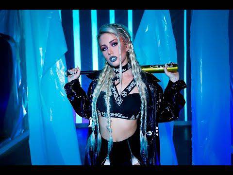 ГЕРИ-НИКОЛ Е „ГОТИНА И ЛУДА“ В НОВАТА СИ ПЕСЕН ПОПФОЛКЛОР-МУЗИКА ЗА ВСЕКИ