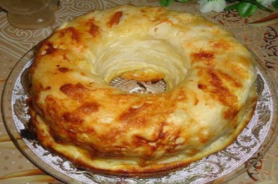 Сочна баница във форма за кекс – вижте как се прави!