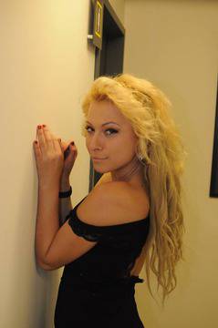 СТИЛИЯН И АНАСТАСИЯ ЗАЕДНО В „ГОТИНА ЖЕНА“ ПОПФОЛКЛОР-МУЗИКА ЗА ВСЕКИ