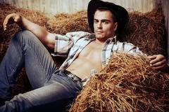 Мъже и запознанства, любов, според зодиакалния знак