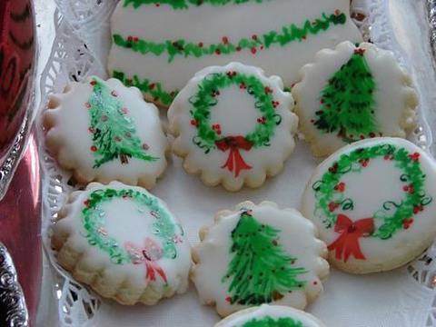 Коледни сладки и красиви празнични сладкиши