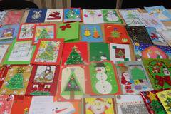 Бургаски деца изработиха 300 коледни картички за Рождество Христово