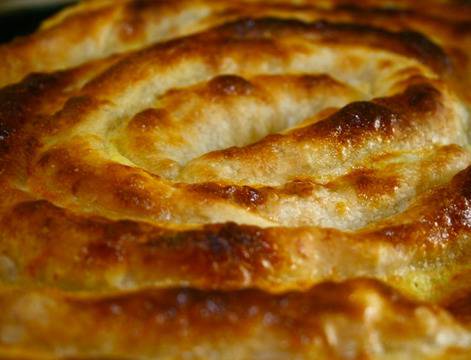 Тиквеник с домашни кори