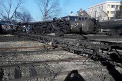 Най-тъпите въпроси на „журналисти“ за трагедията в Хитрино