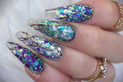 Идеи за Сребрист Маникюр