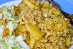 Картофена яхния с ориз