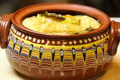 Свински пържоли в зелев лист