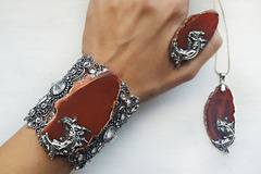 Луксозни винтидж гривни за абитуриентски балове 2017 и жени