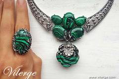 Дизайнерски бижута и винтидж колиета с Малахит за пролет 2017