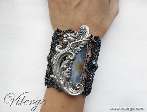 Елегантни винтидж гривни за стилни абитуриентки и бал 2017