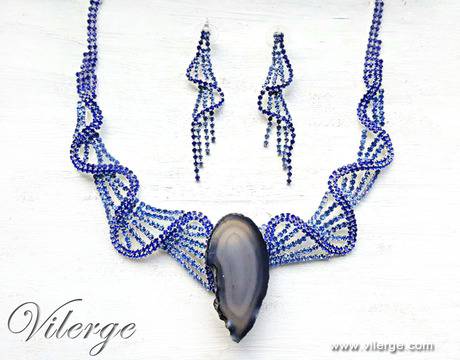 Стилна колекция винтидж колиета за абитуриентски балове 2017