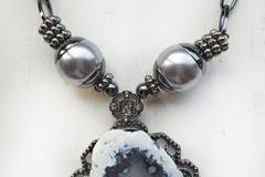 Дизайнерски винтидж колиета за абитуриентски балове 2017