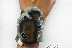 Дизайнерски ръчно изработени винтидж гривни за абитуриентки и балове