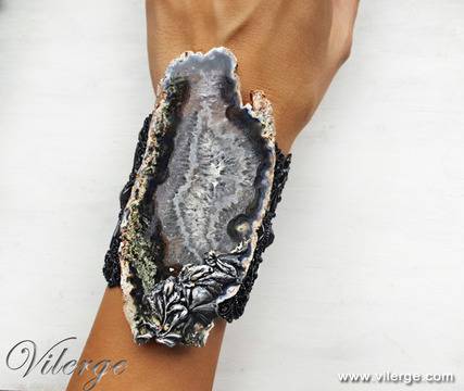 Луксозни подаръци за жени с дизайнерски бижута за Св. Валентин