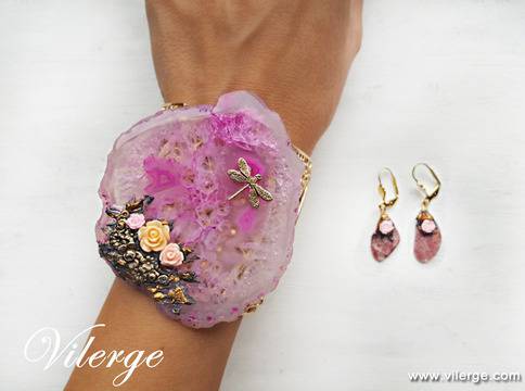 Дизайнерски бижута за жени с Авантюрин за 14 февруари и Свети Валентин