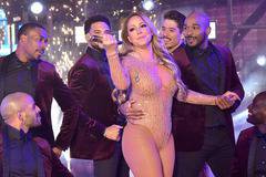 Марая Кери с невиждан гаф в изпълнение „на живо“ навръх Нова година в Ню Йорк (видео)