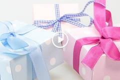 Как да опаковаме подаръци с панделка?