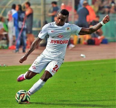 Жоржиньо Вайналдум увещава „Ливърпул“ да подпишат с Куинси Промес