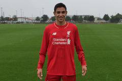 „Ливърпул“ в борба с „Атлетико Мадрид“ за млада уругвайска звезда