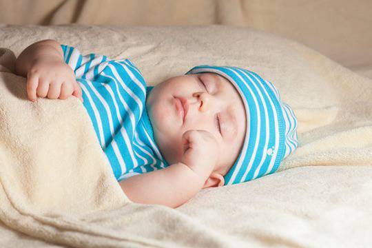 Магическа таблица ще ви покаже по колко часа трябва да спите, според възрастта!