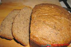Хляб с ленено брашно и трици