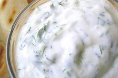 Млечна салата с праз