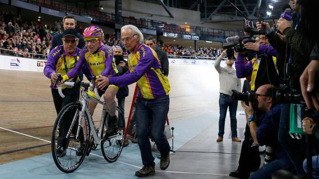 105-годишен мъж с нов рекорд в колоезденето