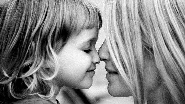 Какви са 10-те разлики между НОРМАЛНАТА и БЪЛГАРСКАТА майка?