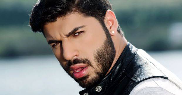 Английският на Фики е напълно нормален