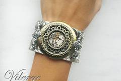 Модерни стиймпънк бижута и елегантни гривни с часовников механизъм