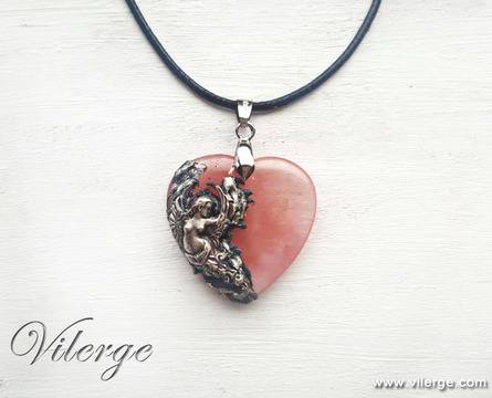 Модерни винтидж колиета от серия Любов за Свети Валентин