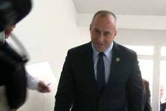 Франция освобождава Рамуш Харадинай