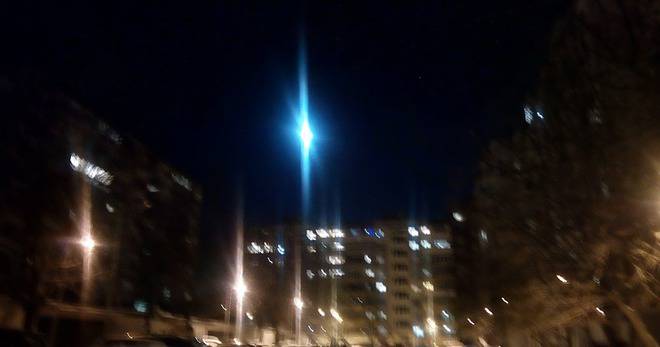 ПЪРВИ СНИМКИ ОТ ВЪЛЧАТА ЛУНА ДНЕС РАЗЛИЧНИТЕ НОВИНИ-НОВИНИТЕ САМО В СНИМКИ