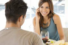 6 глупави неща, които жената прави, за да впечатли мъжа