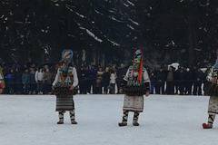 Видео от днешния Международен кукерски карнавал „Старчевата“ в Разлог
