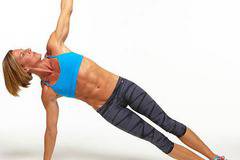 28-дневно предизвикателство с планкове