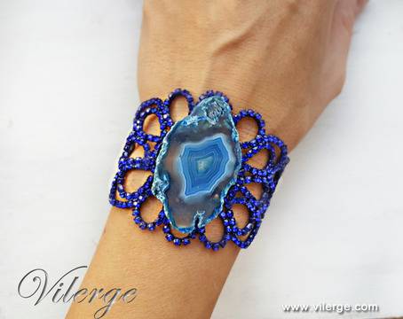 Модни бижута и дизайнерски гривни за сезон пролет и лято 2017-2018