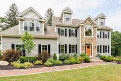 Вижте как изглеждат някои от най-впечатляващите еко къщи (снимки)