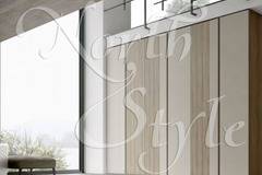 Гардероб с врати на панти в модерен стил, серия SUITE